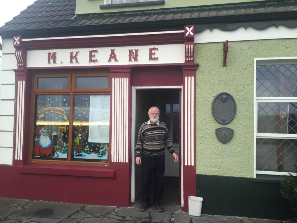 Motel Keane's Bar&Restaurant à Lisdeen Extérieur photo